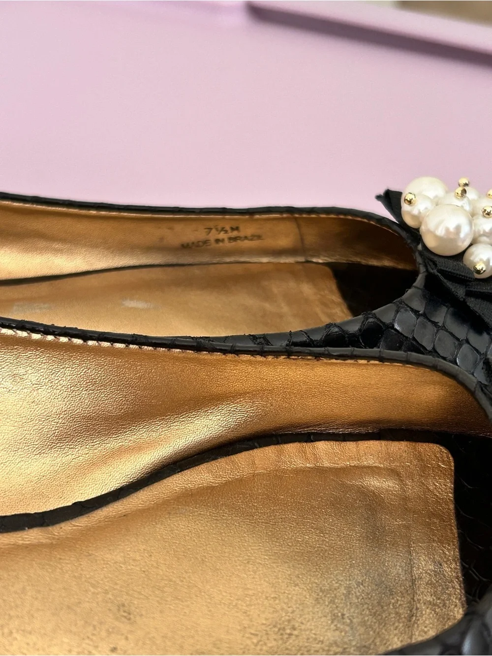 Kate Spade classy pearl cluster peep toe flat with textured soft leather 7.5